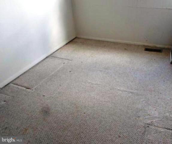 2739 Norfen Road Baltimore, MD 21227 - Photo 4 of 8 Interior (General)