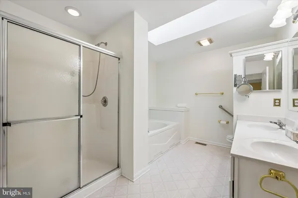 $429,000 | 309 Shannonbridge Drive, Hockessin, DE 19707