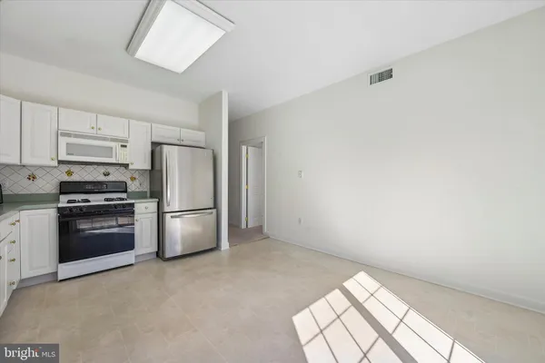 $429,000 | 309 Shannonbridge Drive, Hockessin, DE 19707