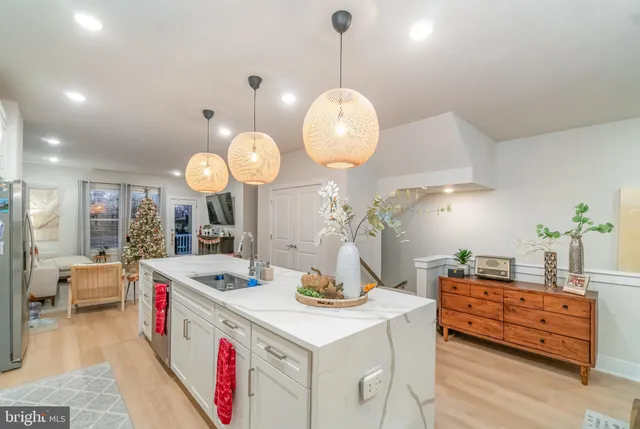 $3,900 | 17246 Turnstone Drive, Dumfries, VA 22026