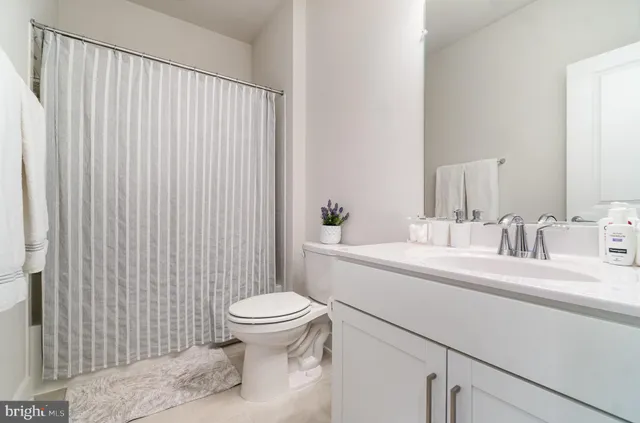 $3,900 | 17246 Turnstone Drive, Dumfries, VA 22026