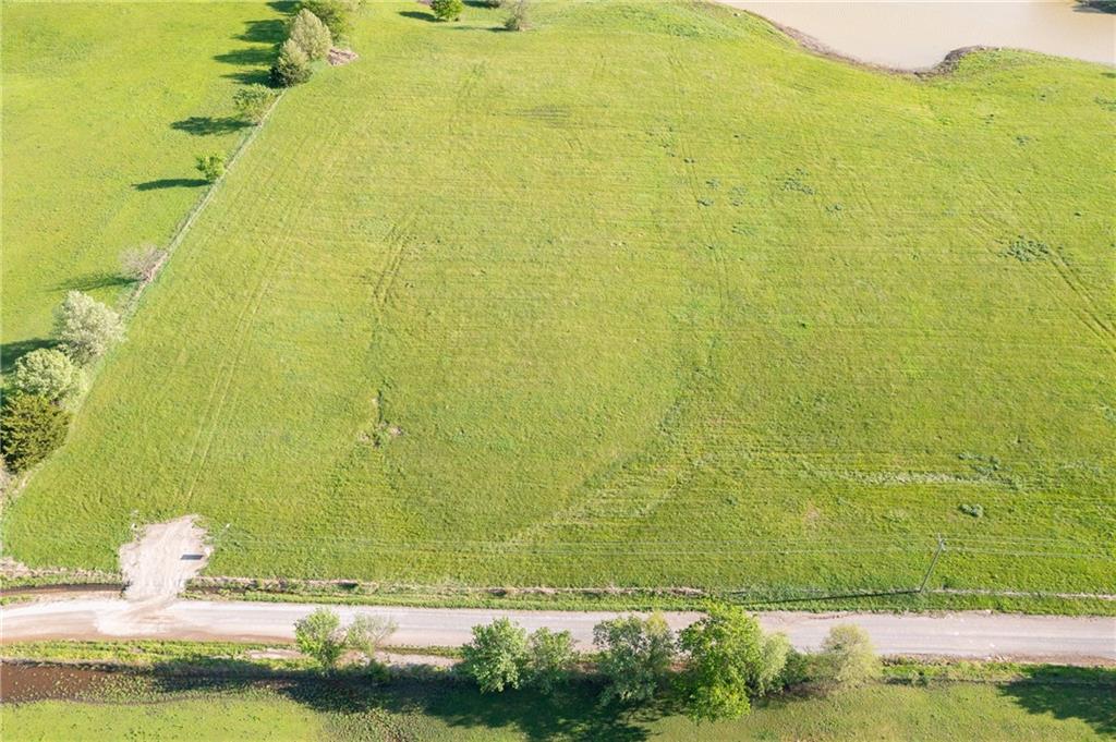 Southeast Tract C 400th Road Warrensburg, MO 64093 - Photo 4 of 40