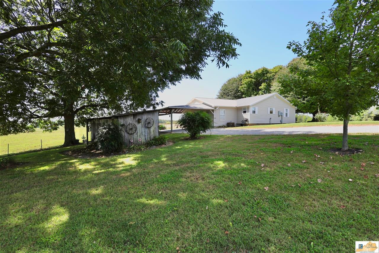 2108 Duncan Road Fountain Run, KY 42133 - Photo 21 of 26 Gallery Image 21