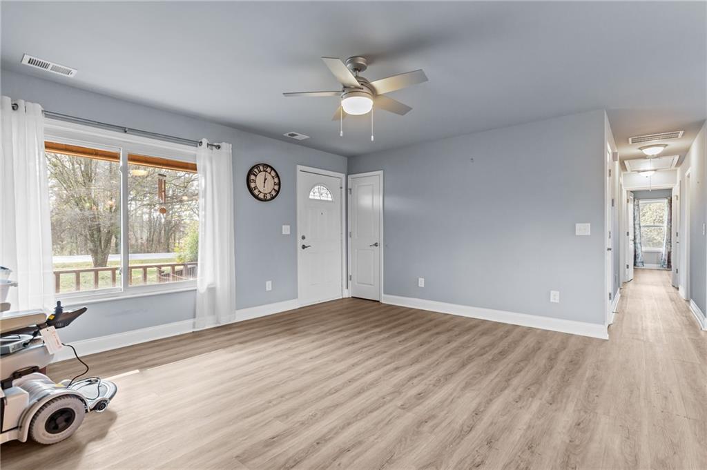 3685 Settingdown Road Cumming, GA 30028 - Photo 6 of 39