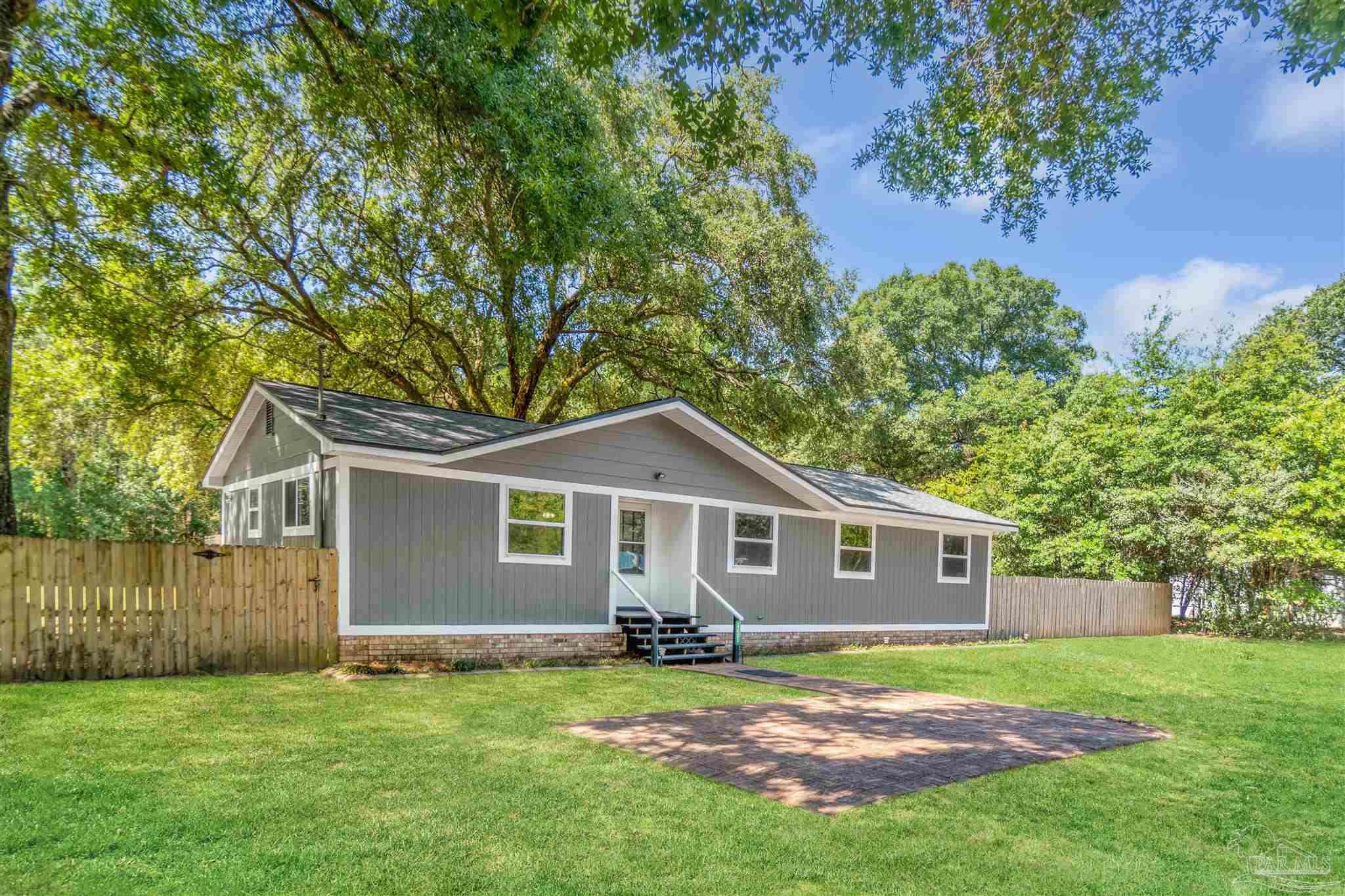 5433 Delona Road Milton, FL 32583 - Photo 2 of 40