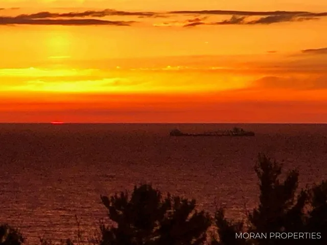 $829,900 | 4566 Lakeview Drive, Shelby, MI 49455