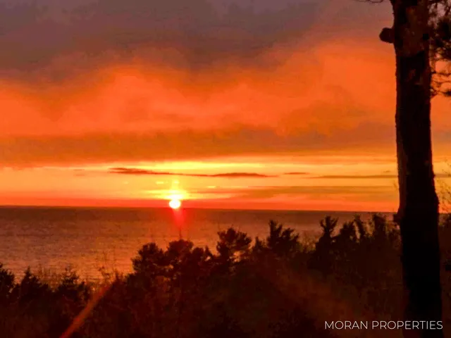 $829,900 | 4566 Lakeview Drive, Shelby, MI 49455