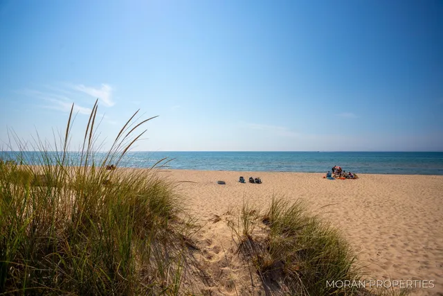 $829,900 | 4566 Lakeview Drive, Shelby, MI 49455