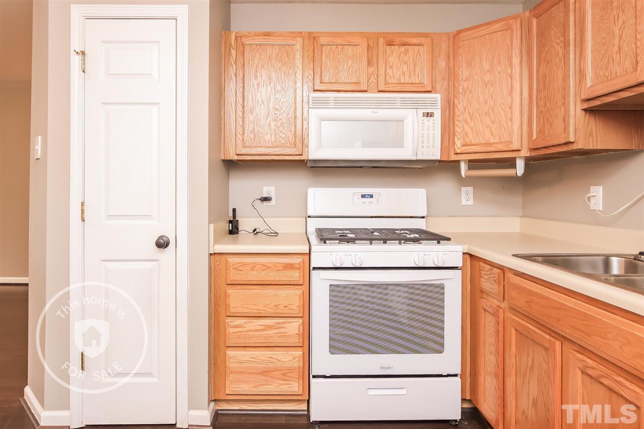 3011 Barrymore Street Raleigh, NC 27603 - Photo 14 of 25 Gallery Image 14