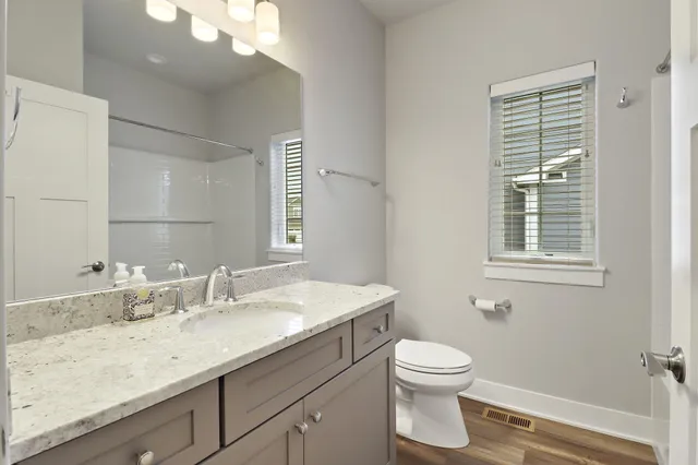 $547,900 | 4706 South Cottage Lane, Pleasant Prairie, WI 53158