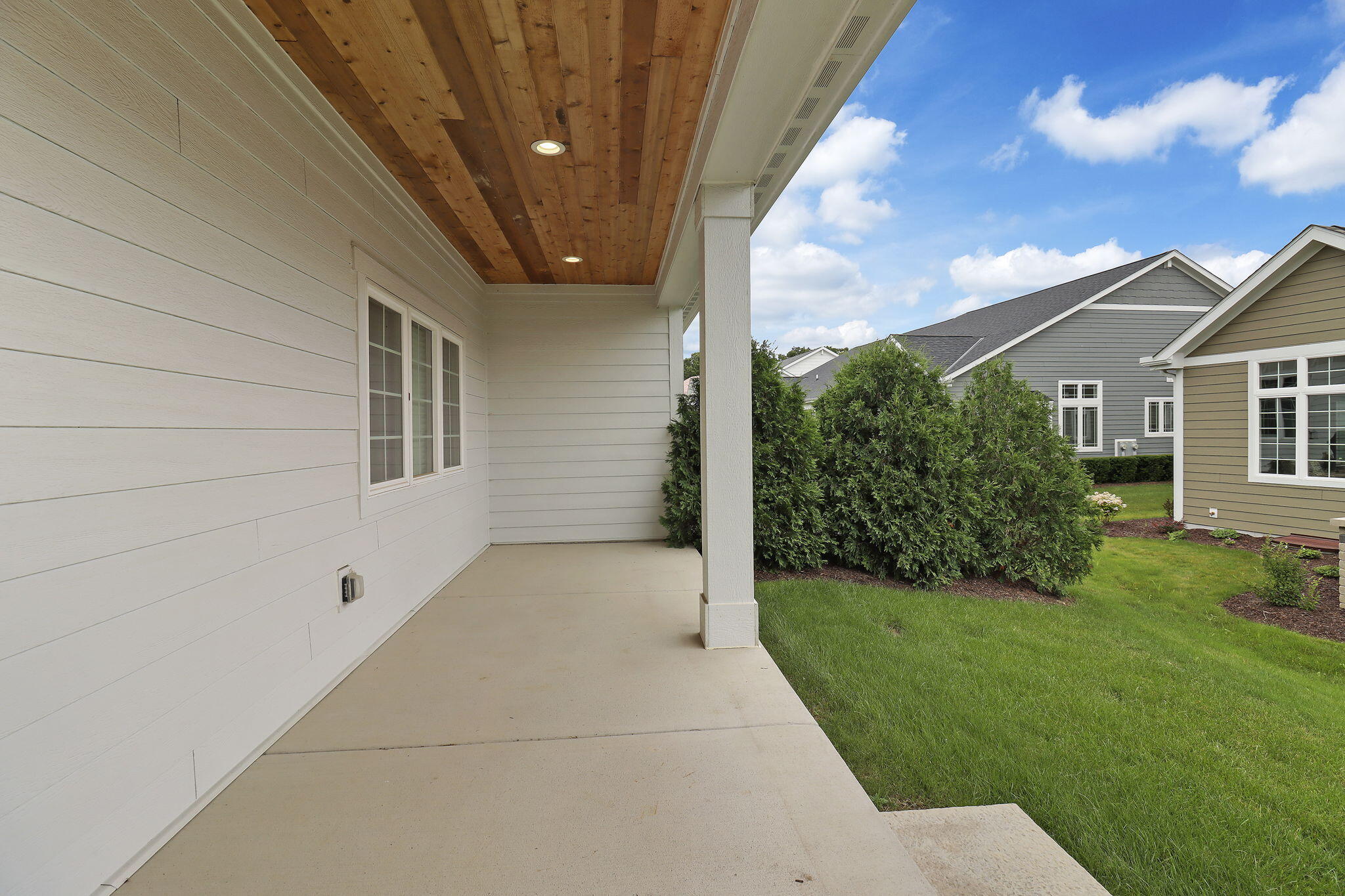 4706 South Cottage Lane Pleasant Prairie, WI 53158 - Photo 21 of 23 24-web-or-mls-K- 4706 N Cottage Ln 16, P