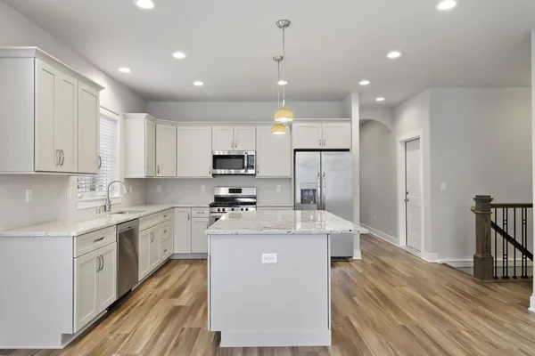 $527,900 | 4706 South Cottage Lane, Pleasant Prairie, WI 53158