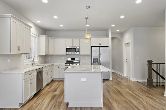 $547,900 | 4706 South Cottage Lane, Pleasant Prairie, WI 53158