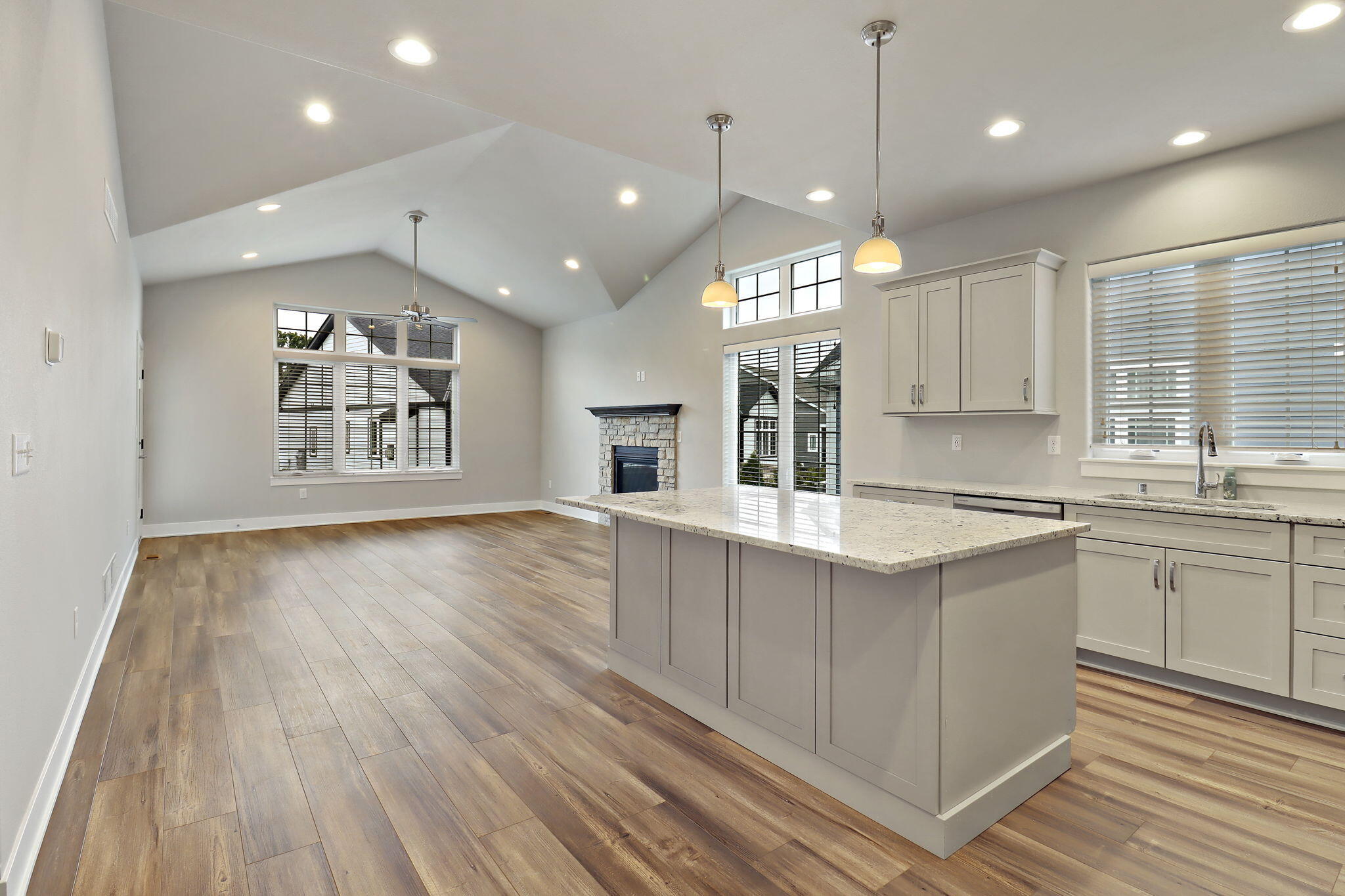 4706 South Cottage Lane Pleasant Prairie, WI 53158 - Photo 5 of 23 8-web-or-mls-K- 4706 N Cottage Ln 16, Pl