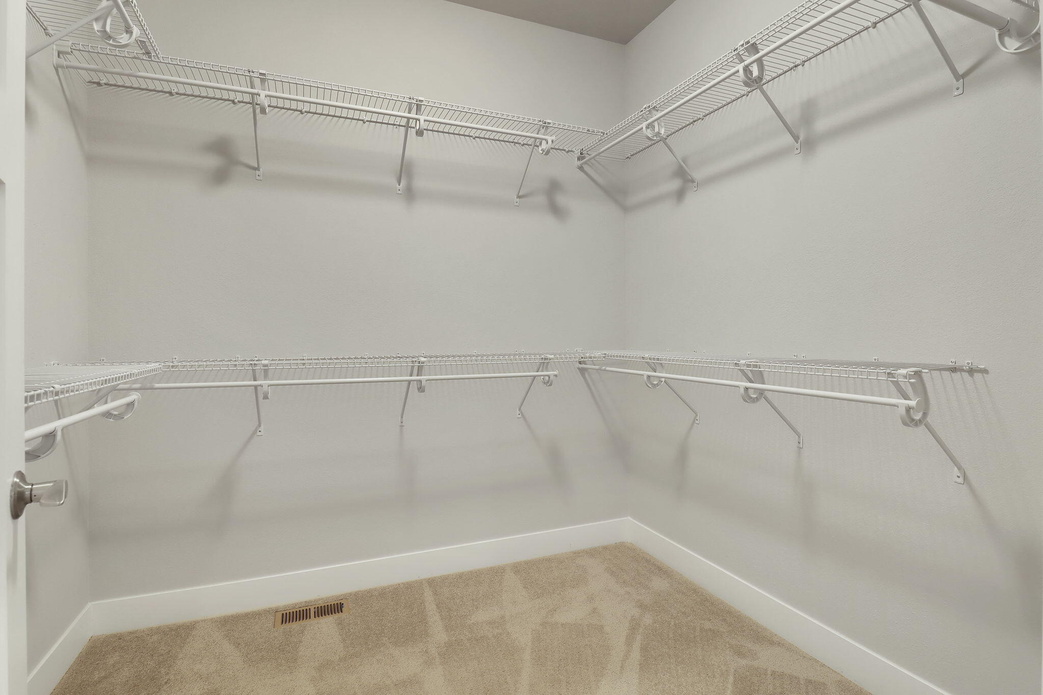 4706 South Cottage Lane Pleasant Prairie, WI 53158 - Photo 9 of 23 19-web-or-mls-K- 4706 N Cottage Ln 16, P