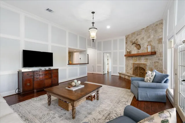 $472,000 | 31 Wellington Drive, Sugar Land, TX 77478