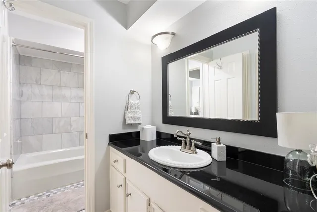 $472,000 | 31 Wellington Drive, Sugar Land, TX 77478