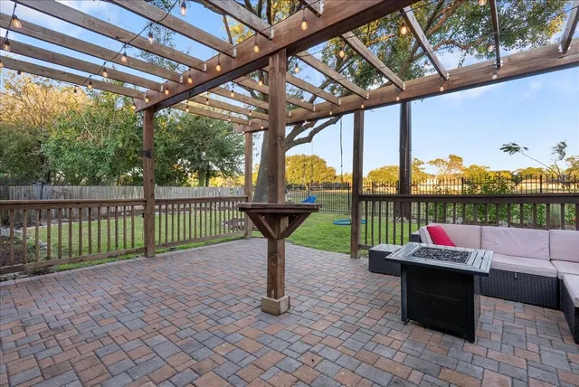 $472,000 | 31 Wellington Drive, Sugar Land, TX 77478