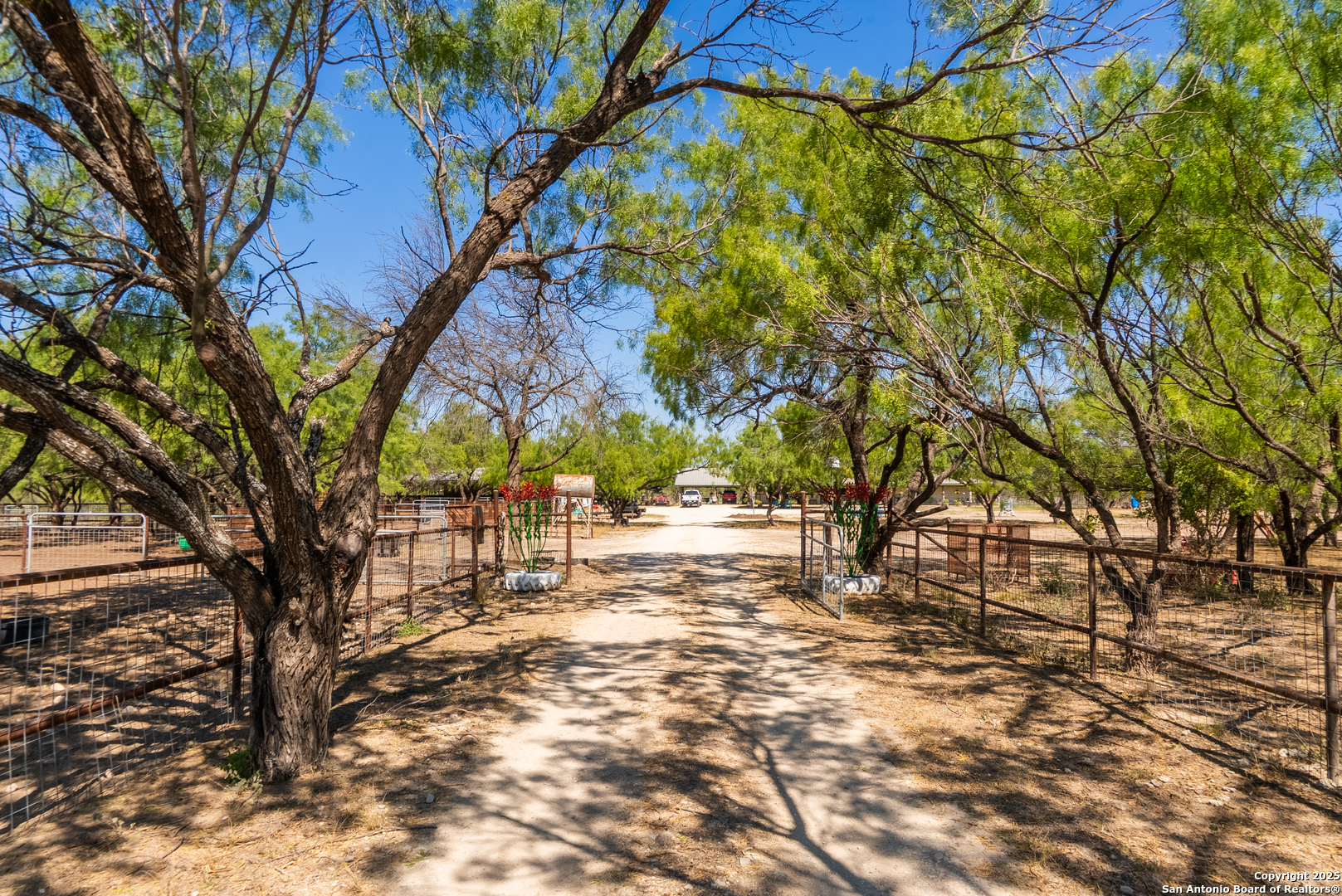 2133 Lausen Road Del Rio, TX 78840 - Photo 40 of 49