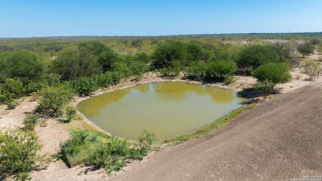 $4,080,000 | 2133 Lausen Road, Del Rio, TX 78840