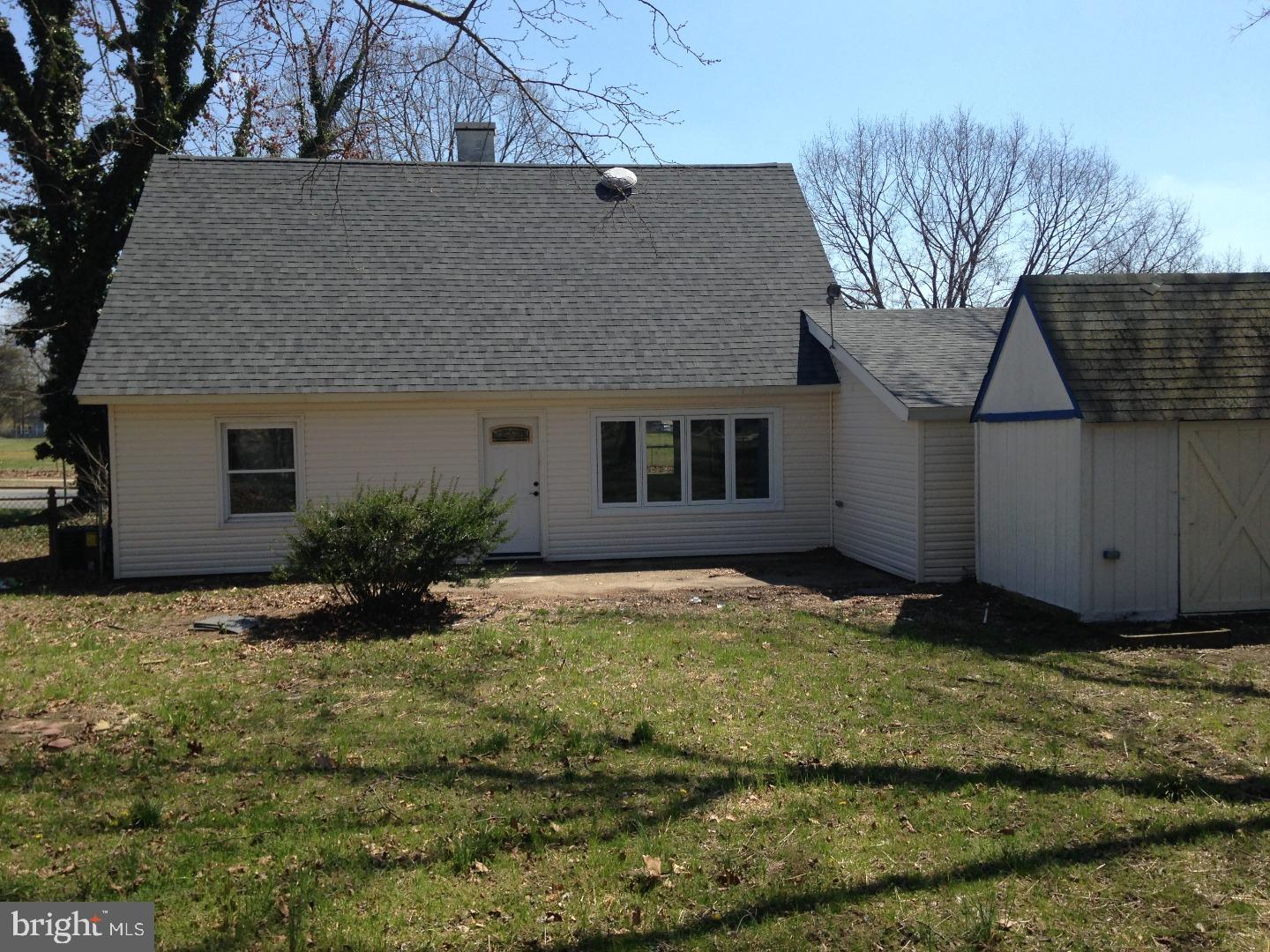 6 South Sunset Road Willingboro, NJ 08046 - Photo 16 of 17 Exterior Back