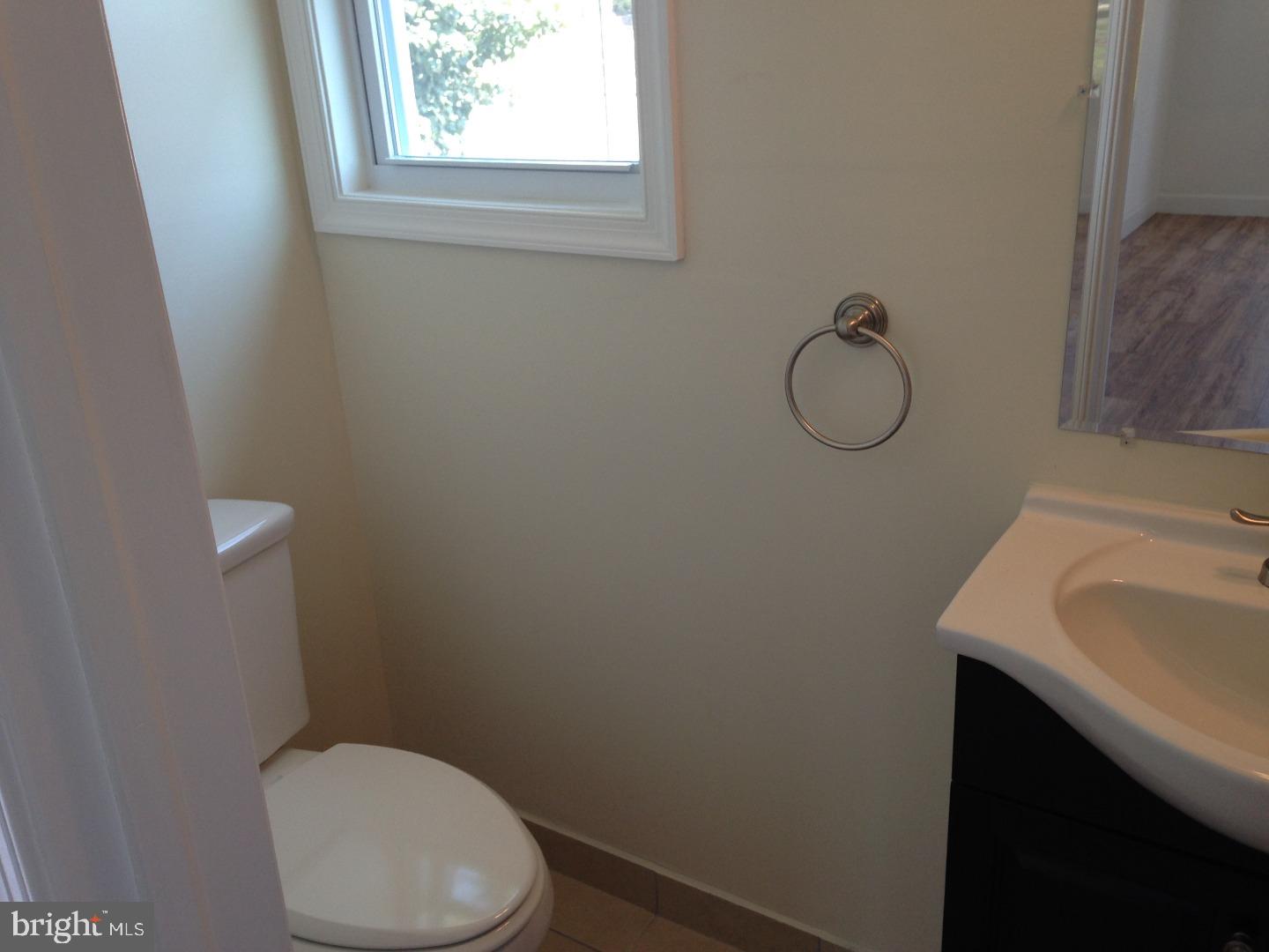 6 South Sunset Road Willingboro, NJ 08046 - Photo 9 of 17 Master Bathroom