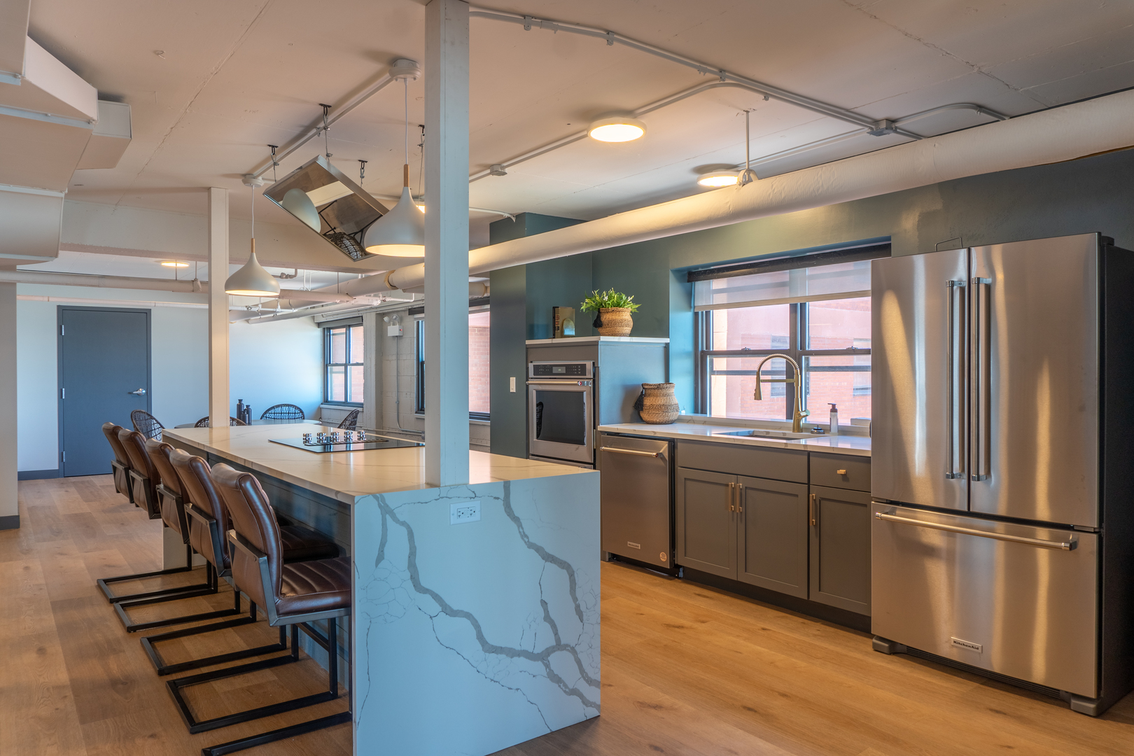 5815 North Sheridan Road, Unit 1009 Chicago, IL 60660 - Photo 8 of 12