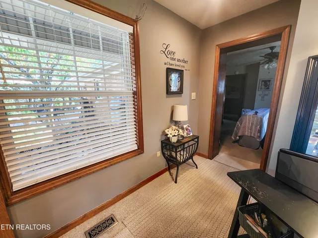 $499,900 | 319 Tater Valley Road, Luttrell, TN 37779