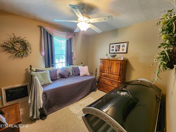 $499,900 | 319 Tater Valley Road, Luttrell, TN 37779