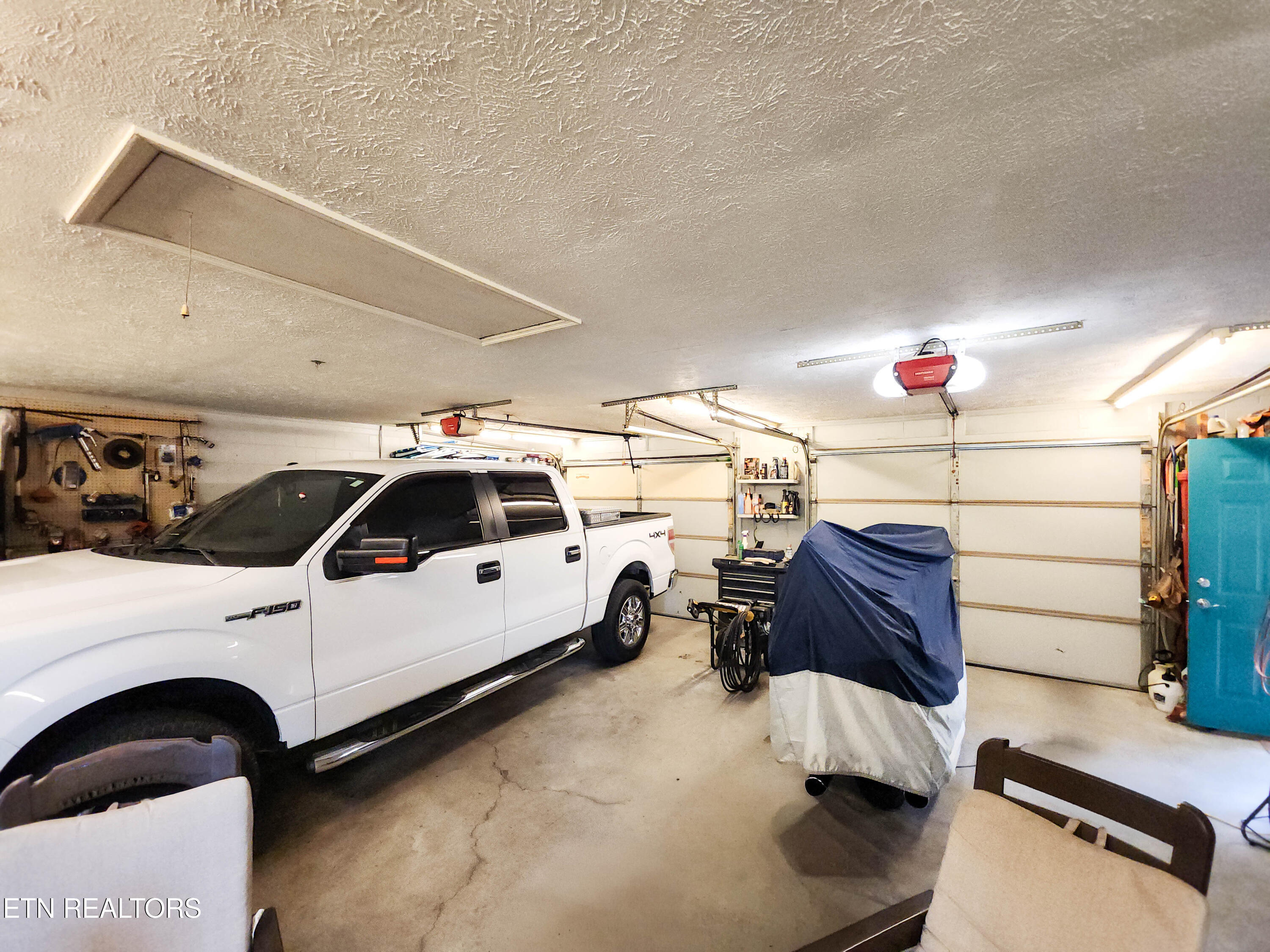 319 Tater Valley Road Luttrell, TN 37779 - Photo 35 of 51 319 tater valley gar inside