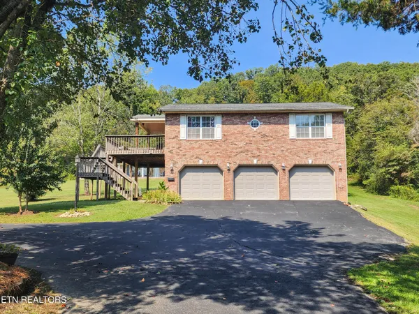 $499,900 | 319 Tater Valley Road, Luttrell, TN 37779