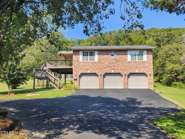 $499,900 | 319 Tater Valley Road, Luttrell, TN 37779