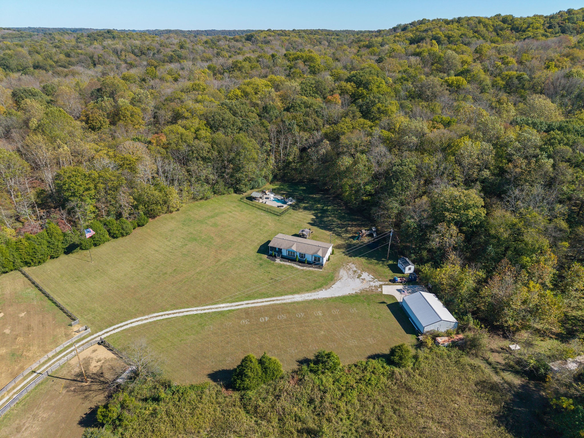 1833 Preacher Holt Road Mount Pleasant, TN 38474 - Photo 8 of 43