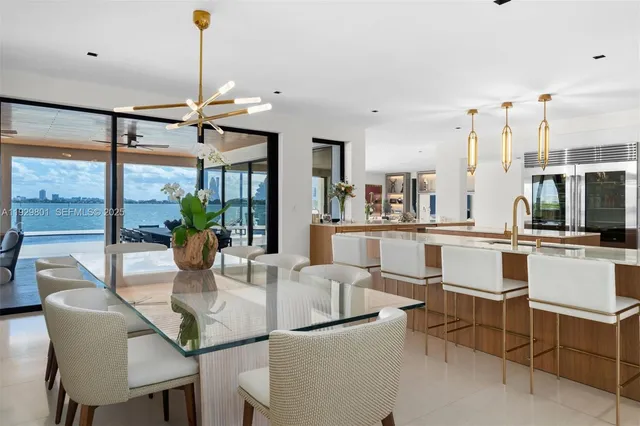 $12,975,000 | 1995 Northeast 118th Road, North Miami, FL 33181