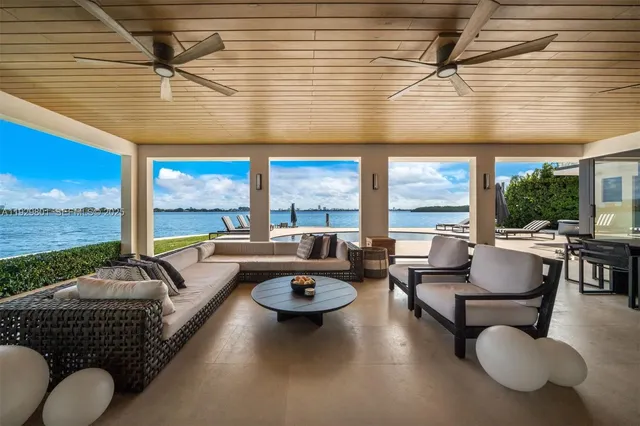 $12,975,000 | 1995 Northeast 118th Road, North Miami, FL 33181