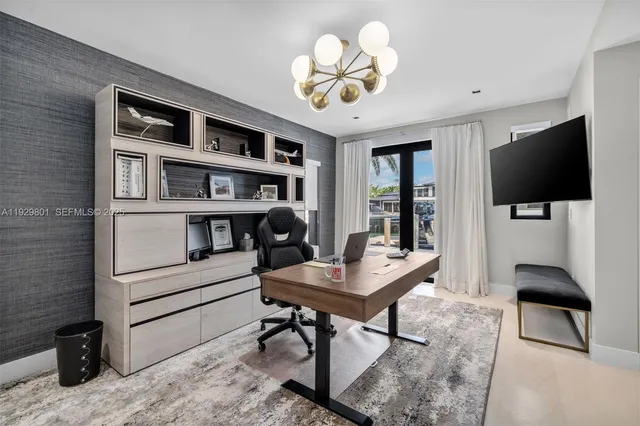 $12,975,000 | 1995 Northeast 118th Road, North Miami, FL 33181