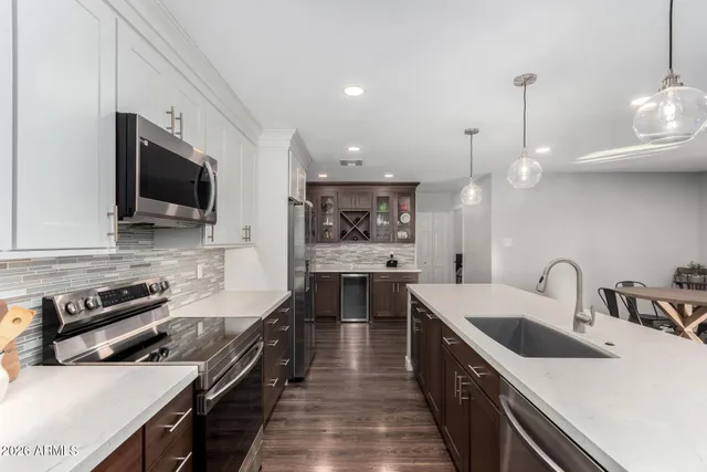 $559,900 | 5417 West Beck Lane, Glendale, AZ 85306