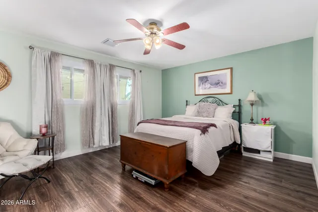 $559,900 | 5417 West Beck Lane, Glendale, AZ 85306