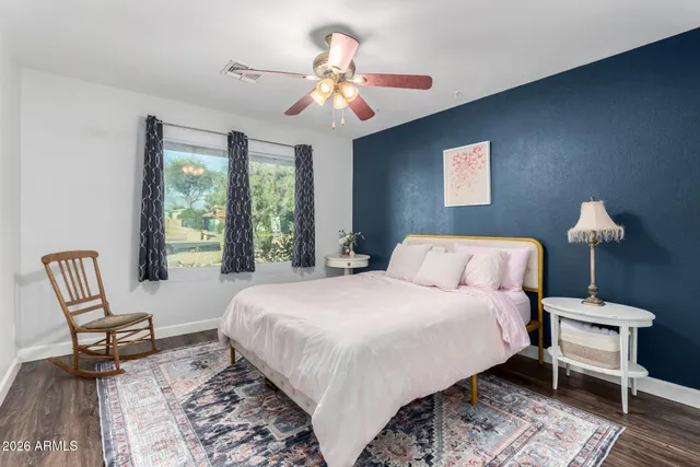 $559,900 | 5417 West Beck Lane, Glendale, AZ 85306