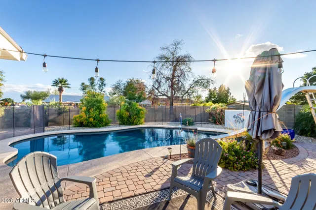 $559,900 | 5417 West Beck Lane, Glendale, AZ 85306