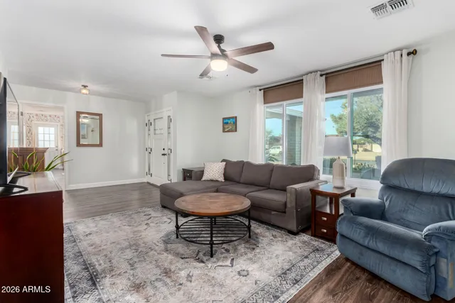 $559,900 | 5417 West Beck Lane, Glendale, AZ 85306