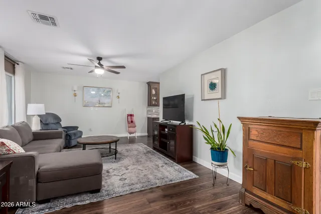 $559,900 | 5417 West Beck Lane, Glendale, AZ 85306