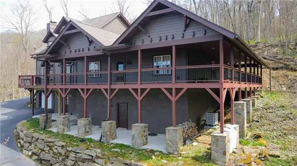 $1,225,000 | 1543 Grouse Moor Drive, Sugar Mountain, NC 28604