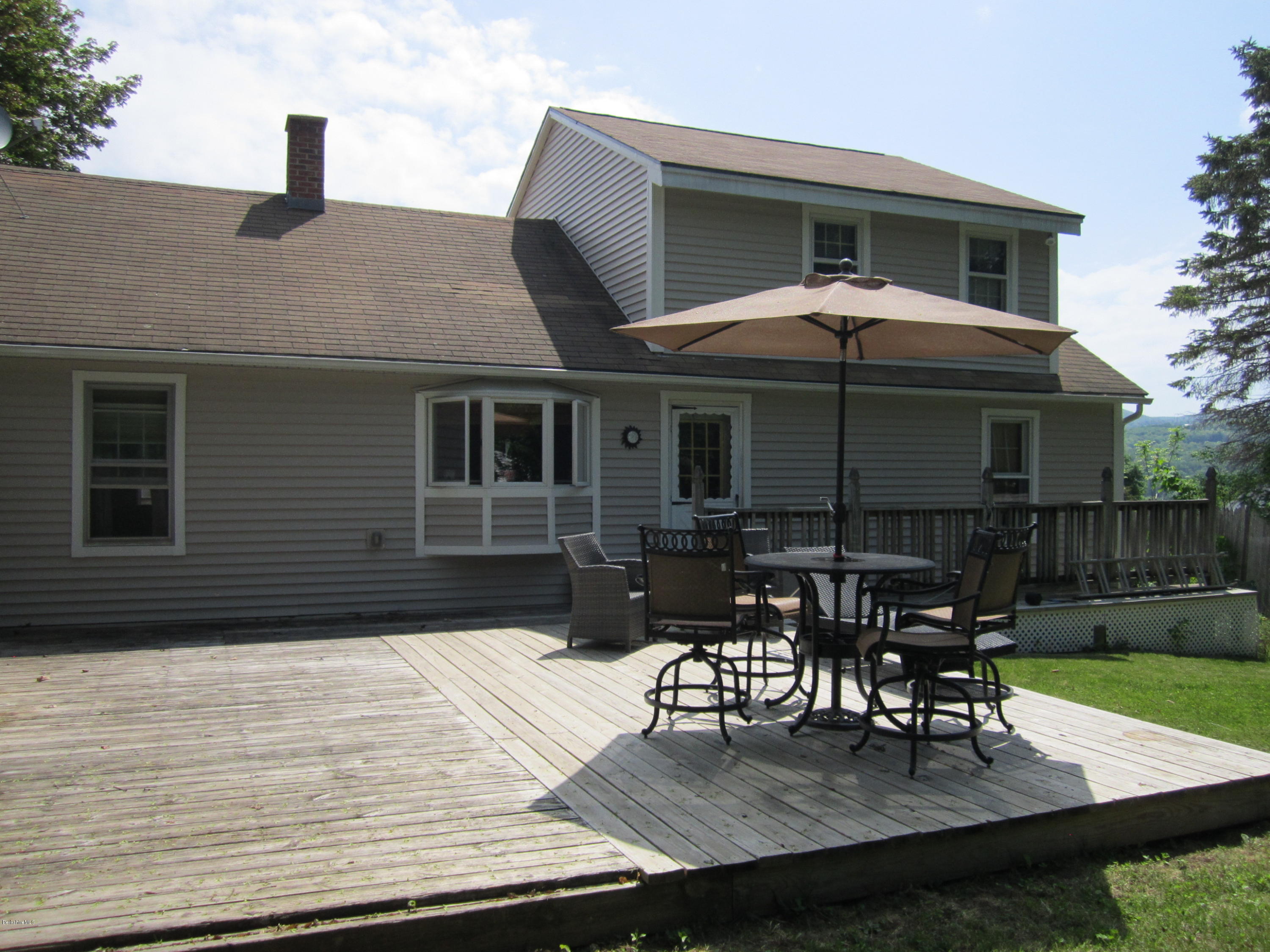 8 Walnut Street Adams, MA 01220 - Photo 22 of 35 8 walnut adams 056
