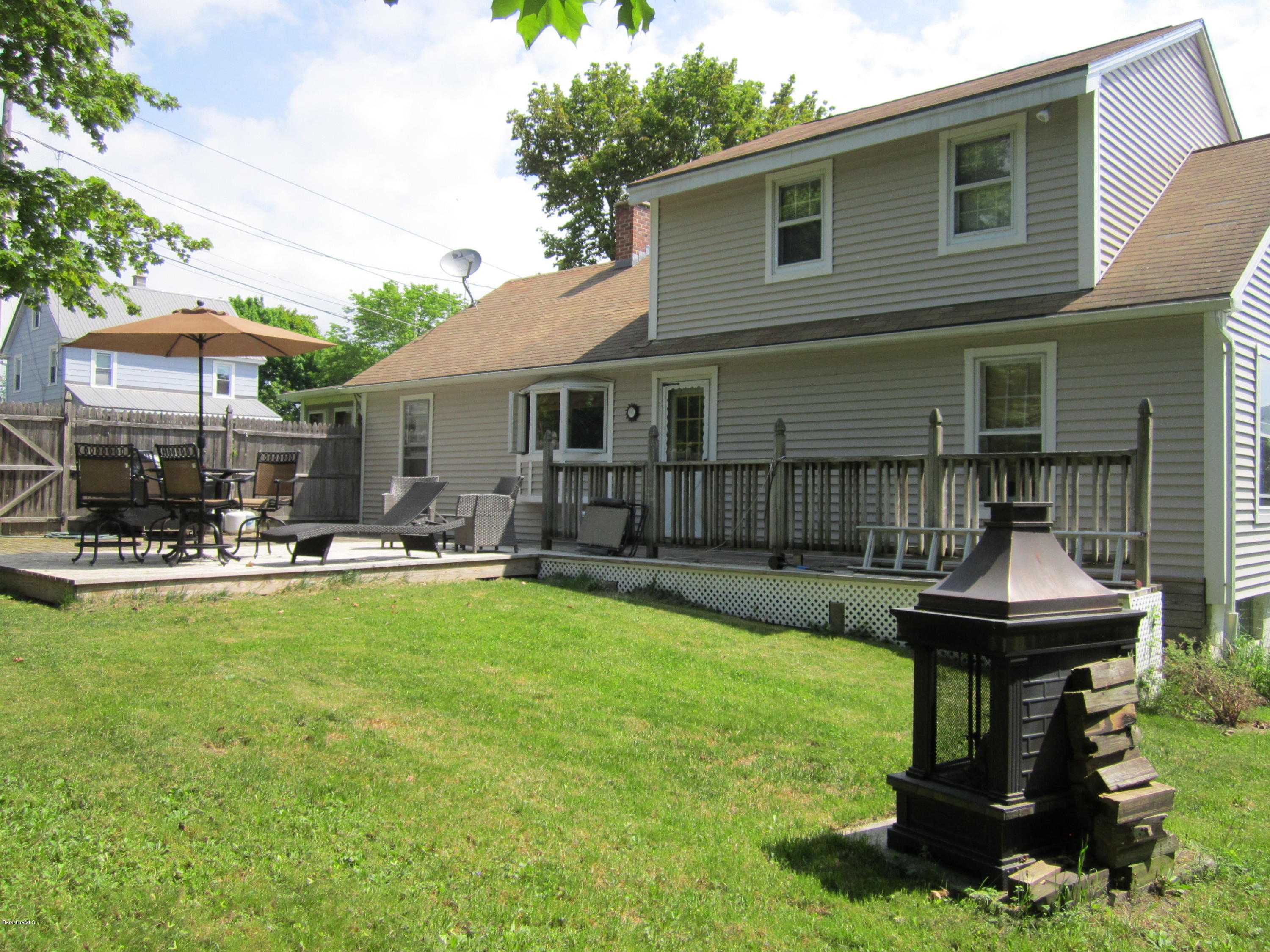 8 Walnut Street Adams, MA 01220 - Photo 23 of 35 8 walnut adams 057