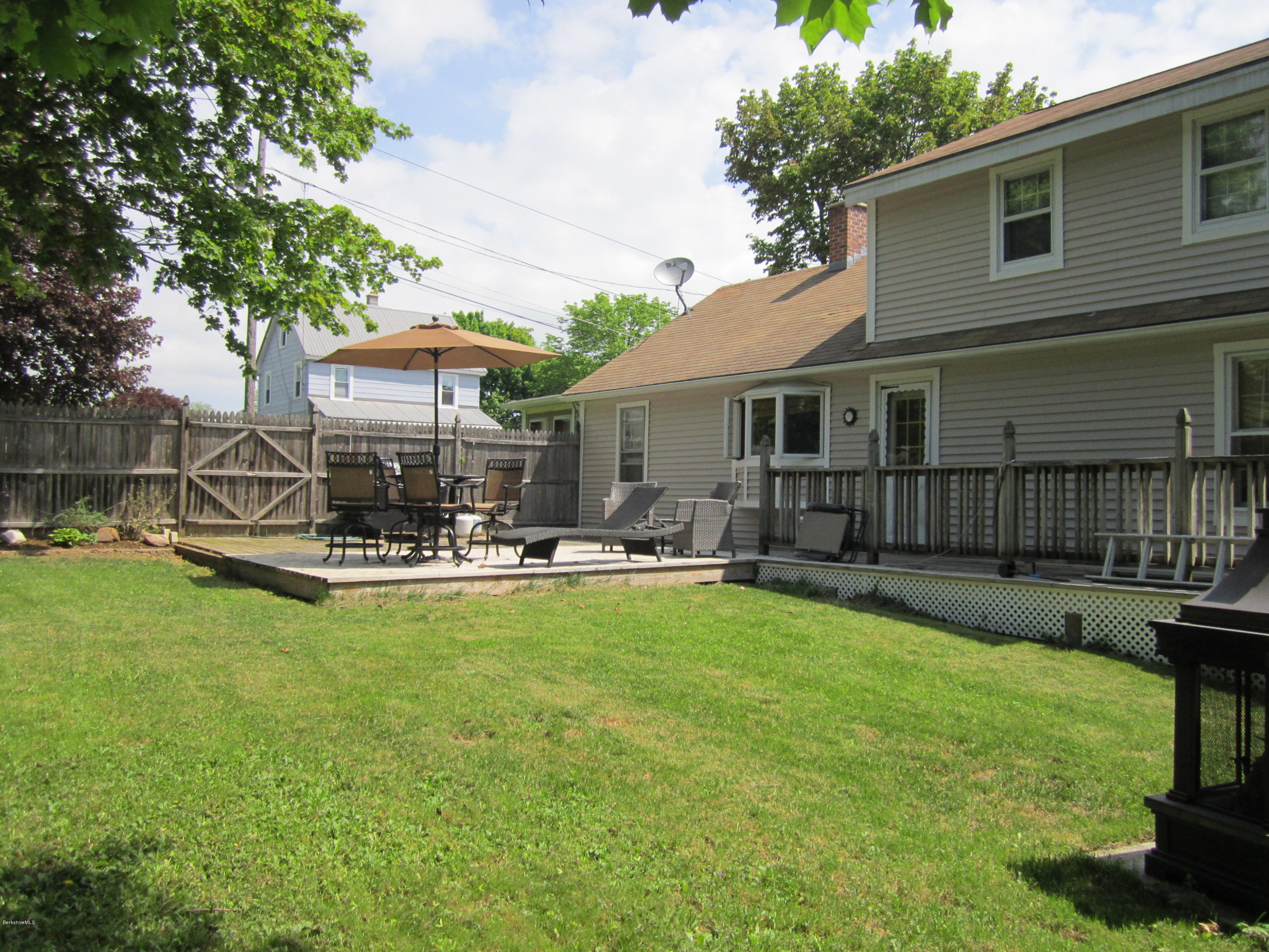 8 Walnut Street Adams, MA 01220 - Photo 24 of 35 8 walnut adams 058