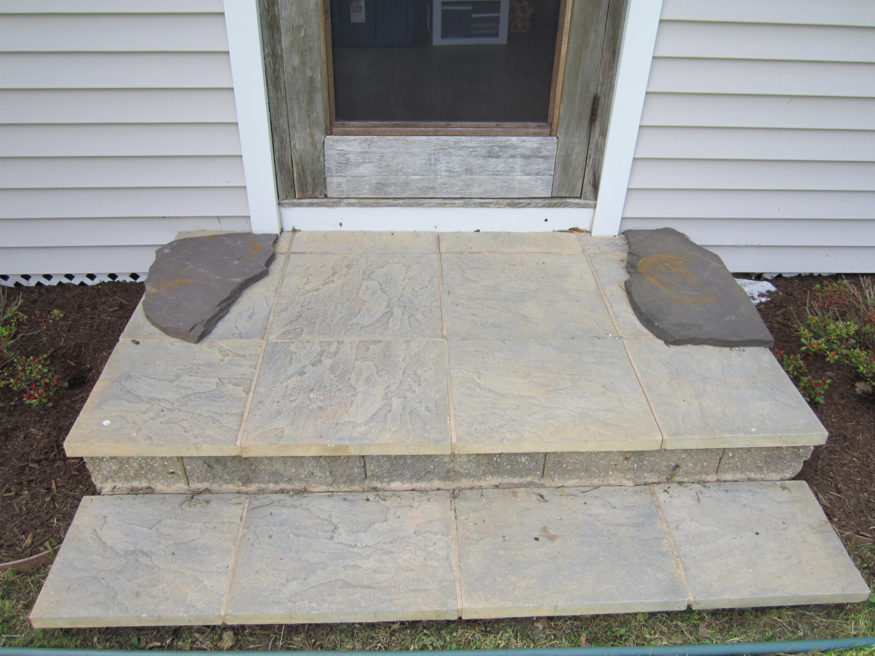 8 Walnut Street Adams, MA 01220 - Photo 29 of 35 8 walnut adams 064