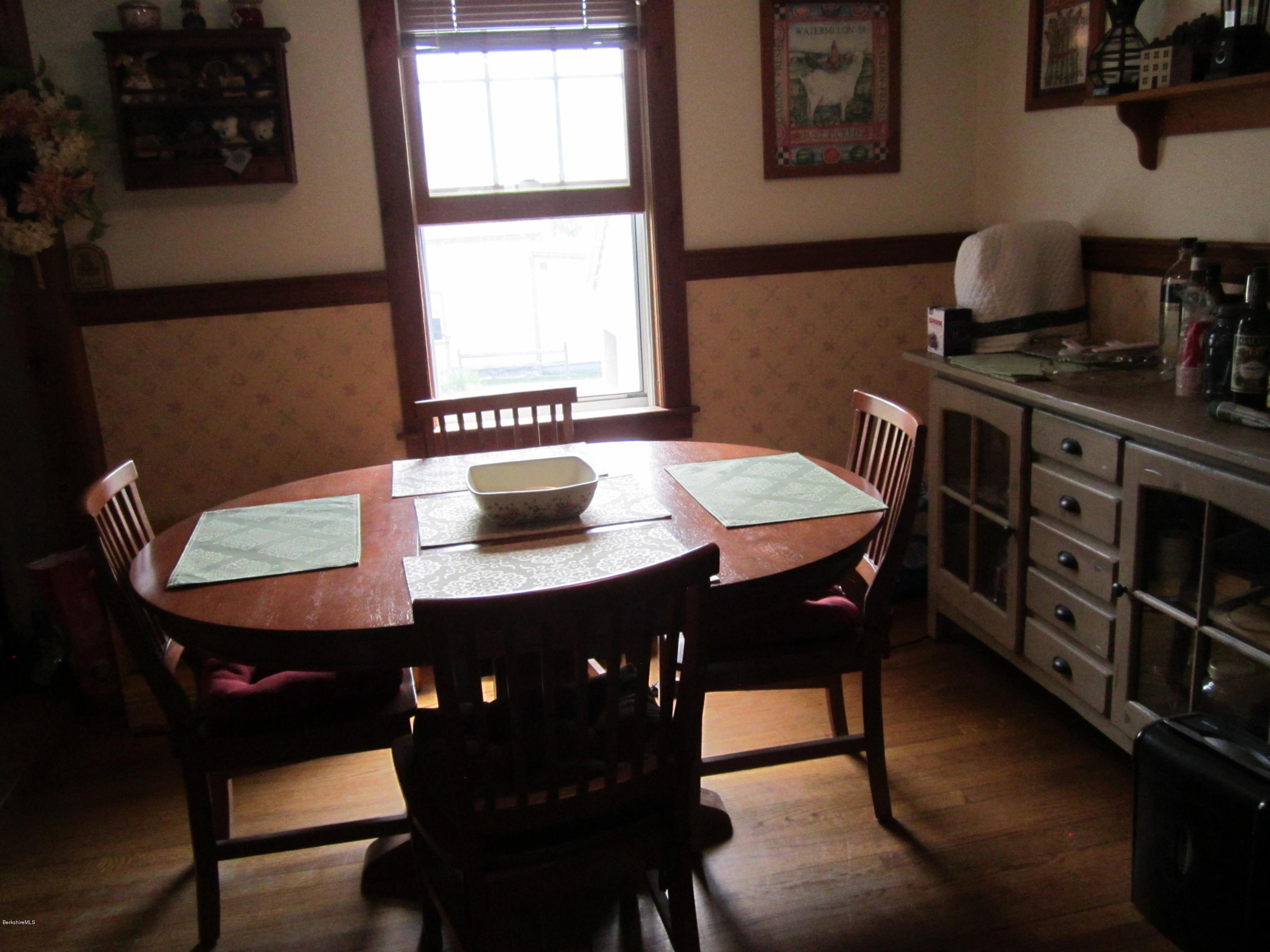8 Walnut Street Adams, MA 01220 - Photo 6 of 35 8 walnut adams 039