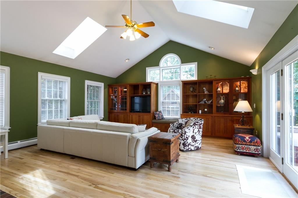 117 Sea Road Kennebunk, ME 04043 - Photo 19 of 34 Photo