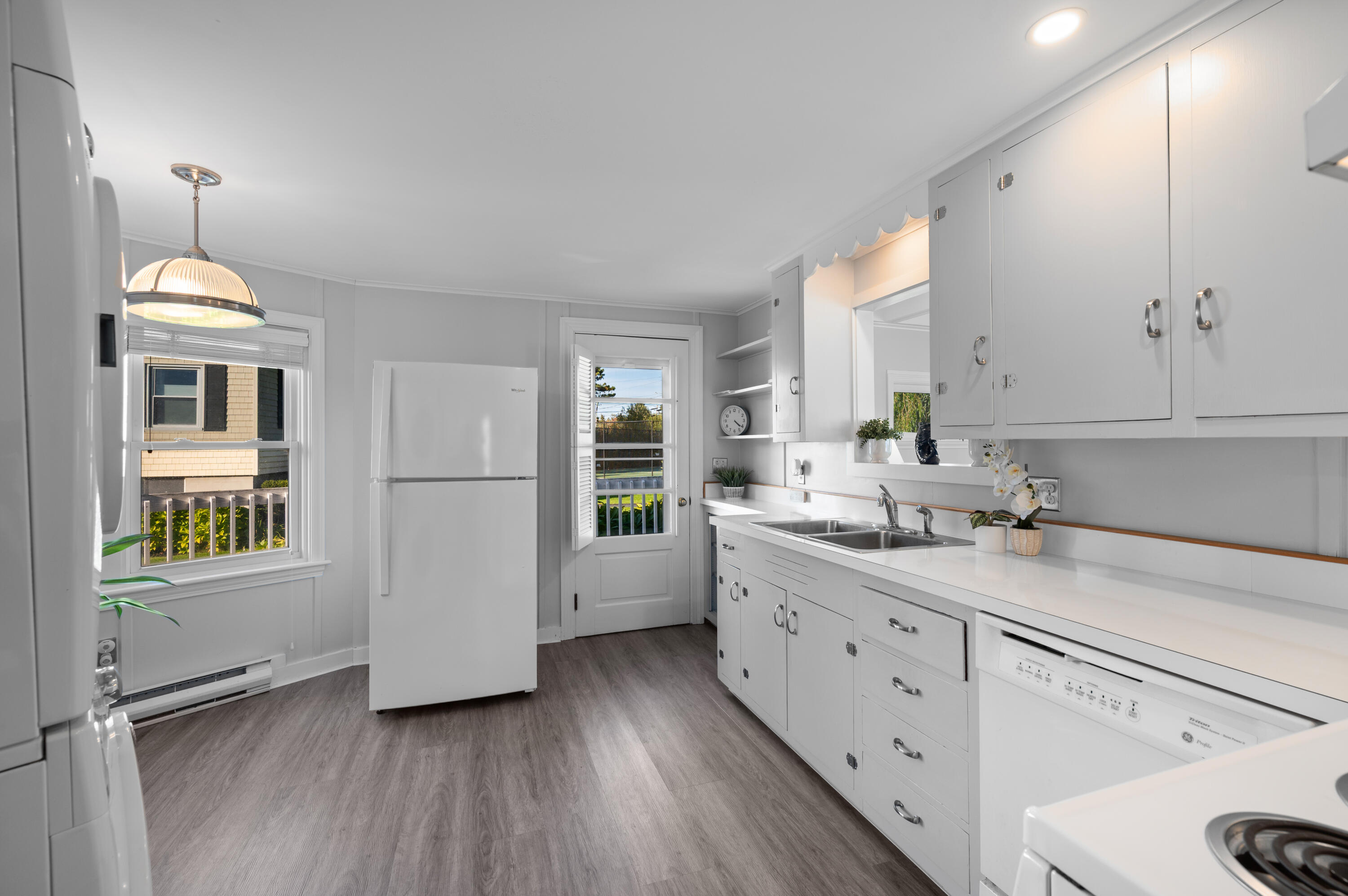 147 Beach Avenue, Unit 42 Kennebunk, ME 04043 - Photo 17 of 42 interior4